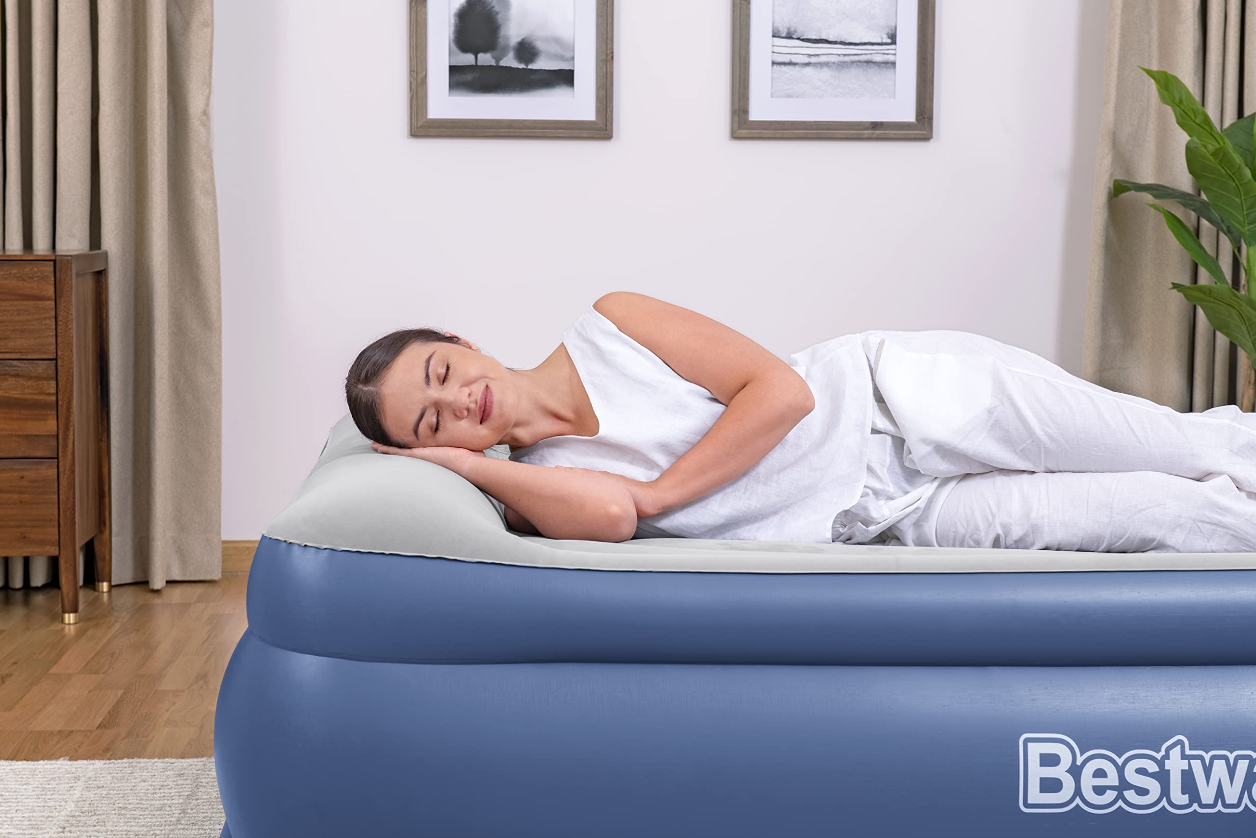 Bestway 80" x 60" x 22"/2.03m x 1.52m x 56 cm Tritech Air Mattress Queen Built-in AC Pump