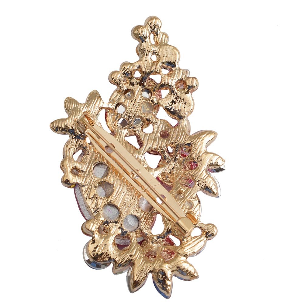 Elegant Vintage Style Big Brooches for Women