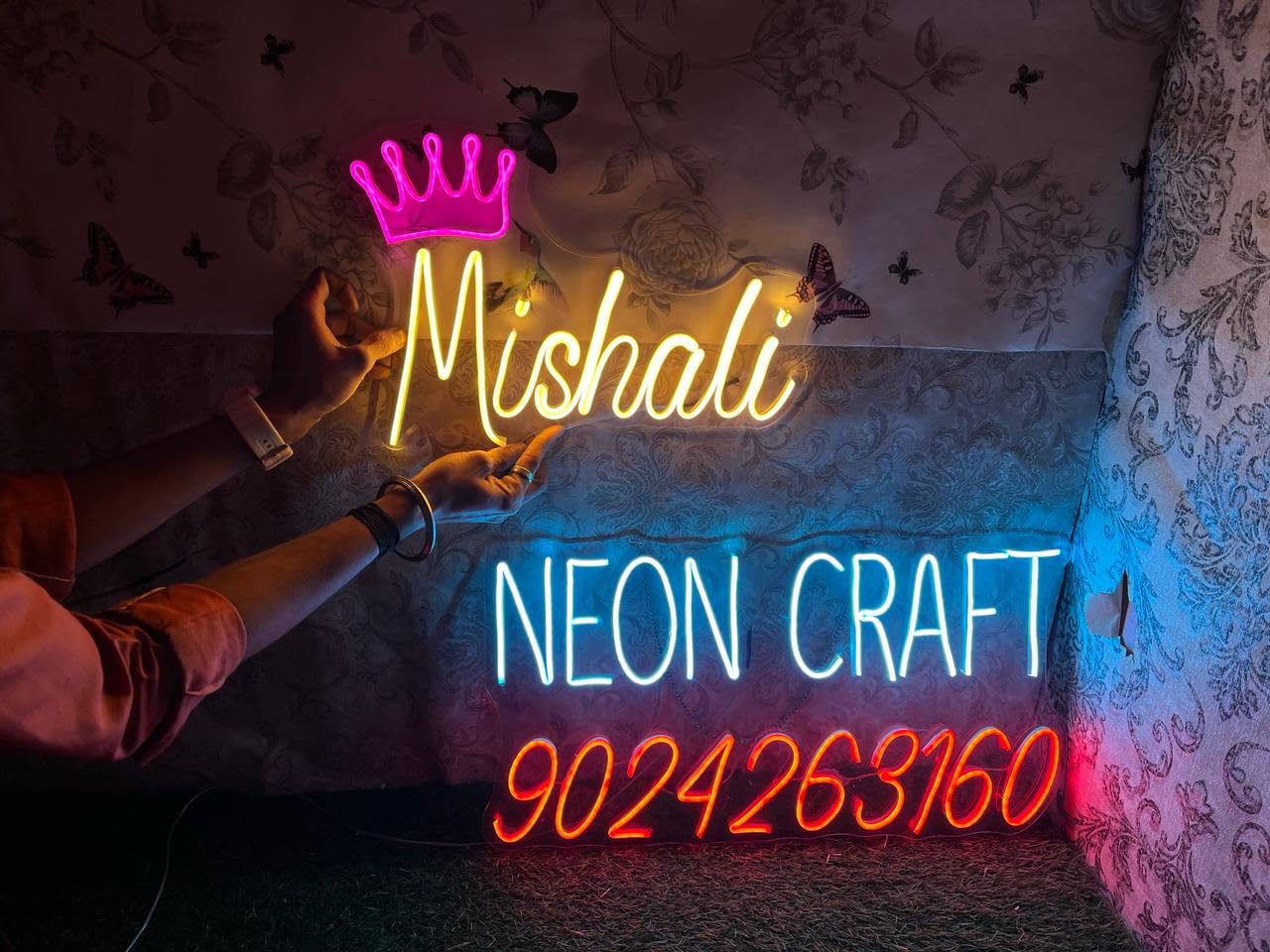 Customise Neon Sign Led Neon Lights for Wall Decor Word Acrylic Light Up Signs for Bedroom Home Wedding Birthday Party Girls Gifts (1Alphabet)