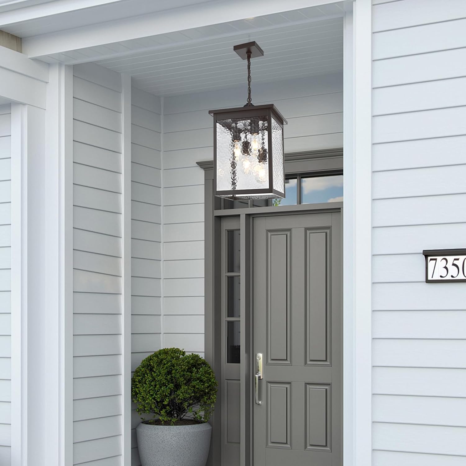 16.7'' Large Outdoor Pendant Light, 4-Lights Black and Brushed Brass Exterior Hanging Porch Chandelier Lantern with Hammer Glass, Outdoor Ceiling Light Fixture for Entryway Gazebo Patio