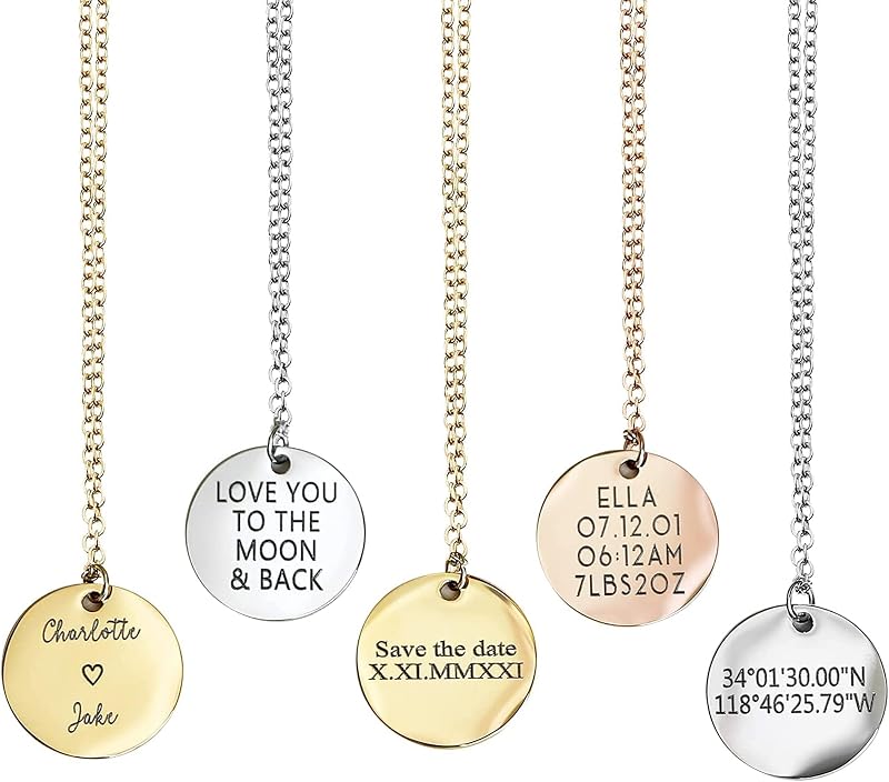 Collar Grabado para Mujer, Collar con Nombre Personalizado con Grabado | Collar con mensaje personalizado: grabe coordenadas, un mensaje o una fecha en un disco de acero inoxidable chapado de 18 mm resistente al deslustre.