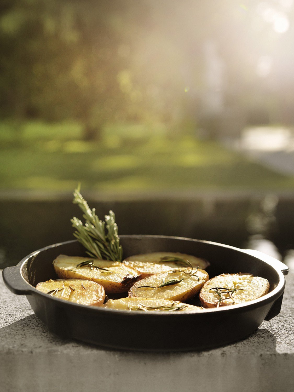 OUTDOORCHEF Gusseisenpfanne/Aromapfanne Ø 23cm