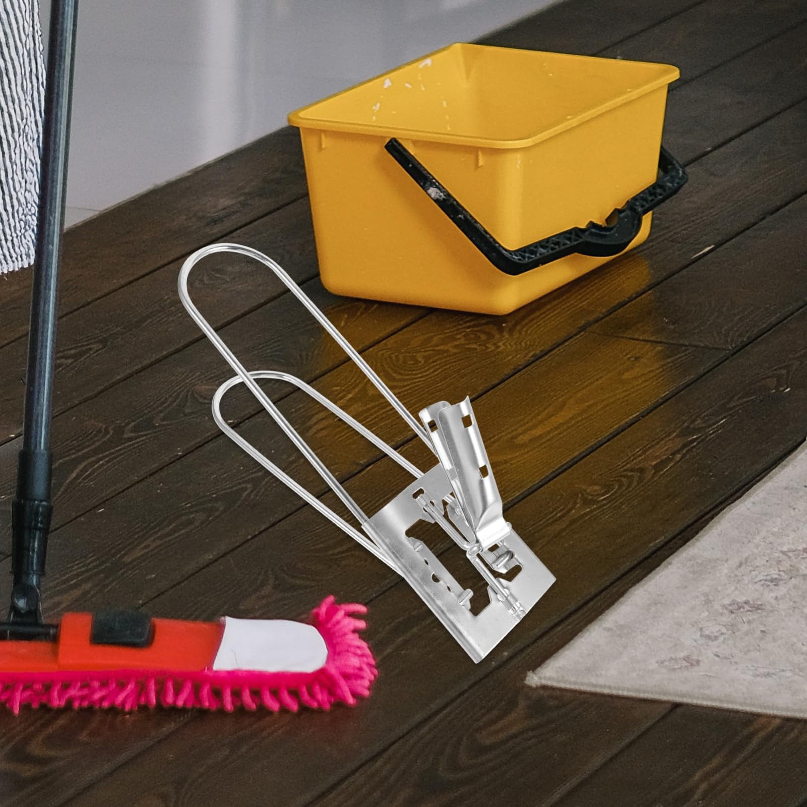 DOITOOL Marco de Trapeador y Soporte para Fregona de Piso Compatible de Acero Inoxidable Plegable Resistente y Duradero Recambio de Mopa de Polvo