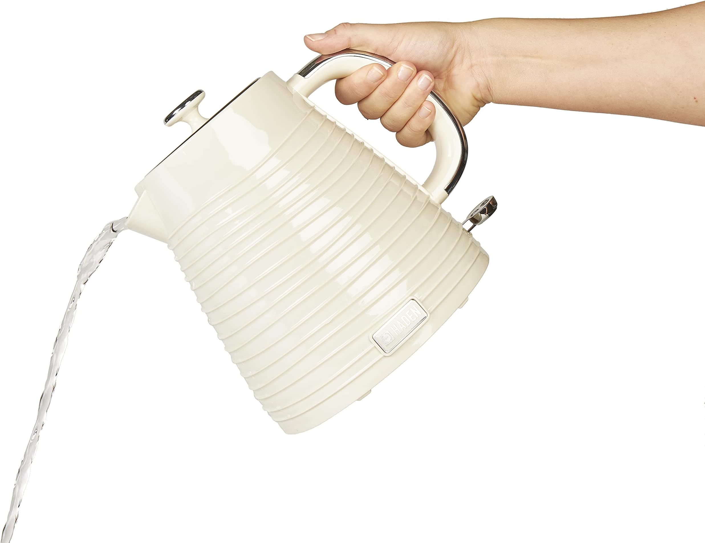 Breville Flow Electric Kettle 1.7L 3kW Fast Boil Cream [VKT091