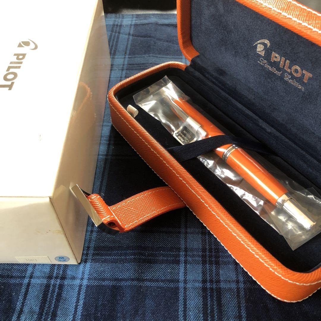 Amazon | パイロット キャップレス2007年限定万年筆 オレンジ 中字