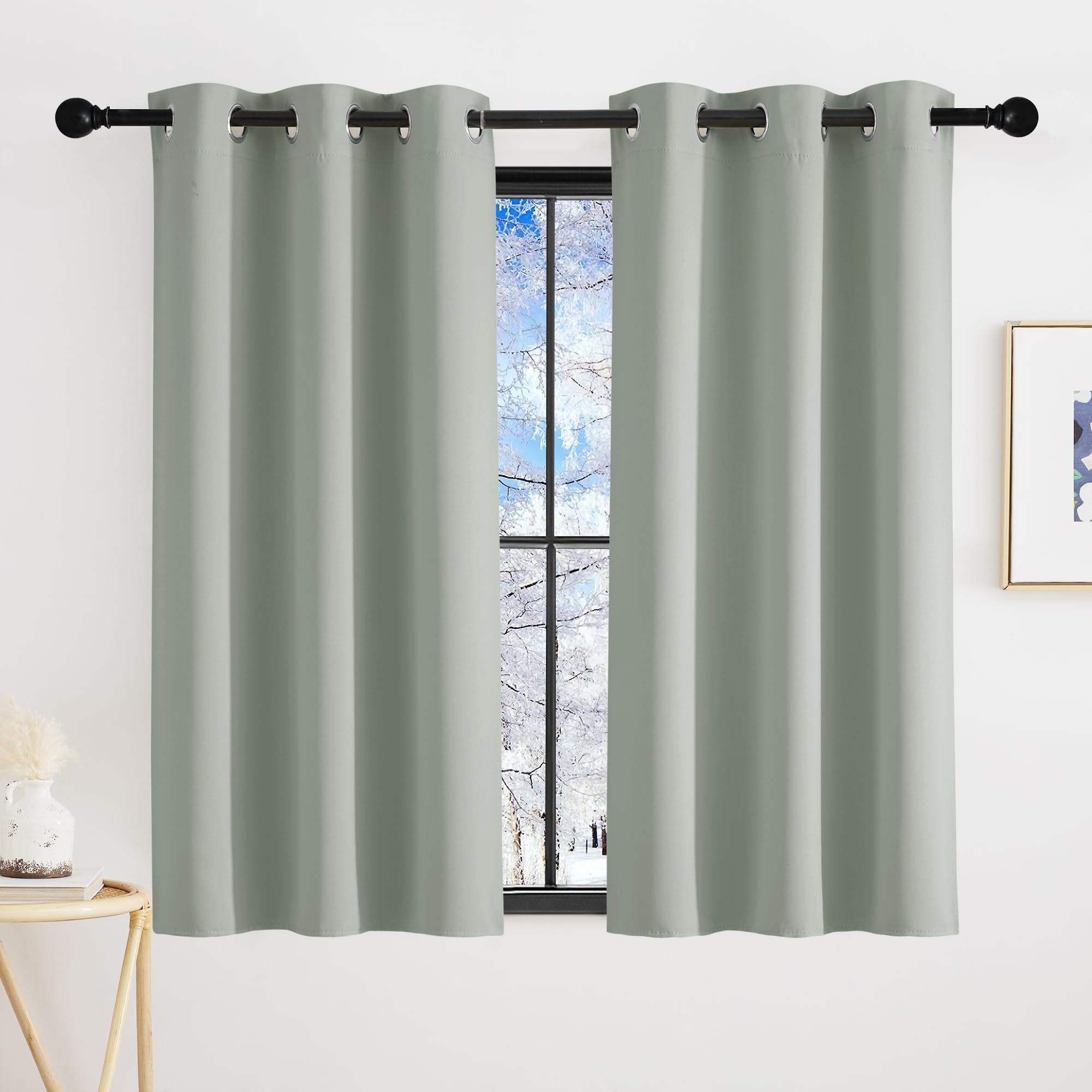 Rideaux occultants thermiques KGORGE rideau court vert œillets salon