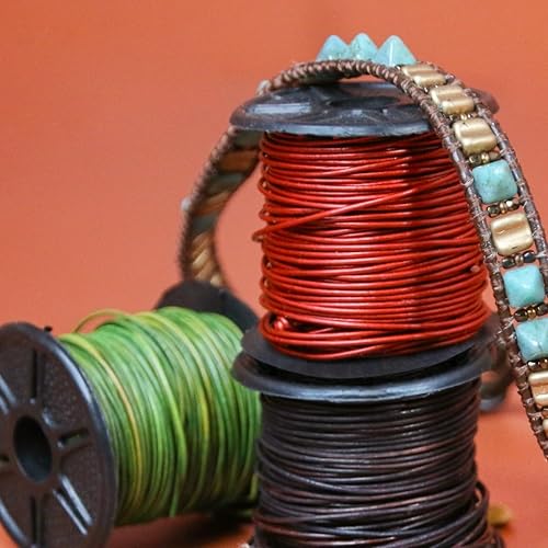 Miniatura 7 de The Beadsmith Cordón de cuero  Marrón  Bobina de 0.039 in  5 yardas5.0 ft  Tanga de cuero indio ideal para trenzar, cuentas, collares, cordones