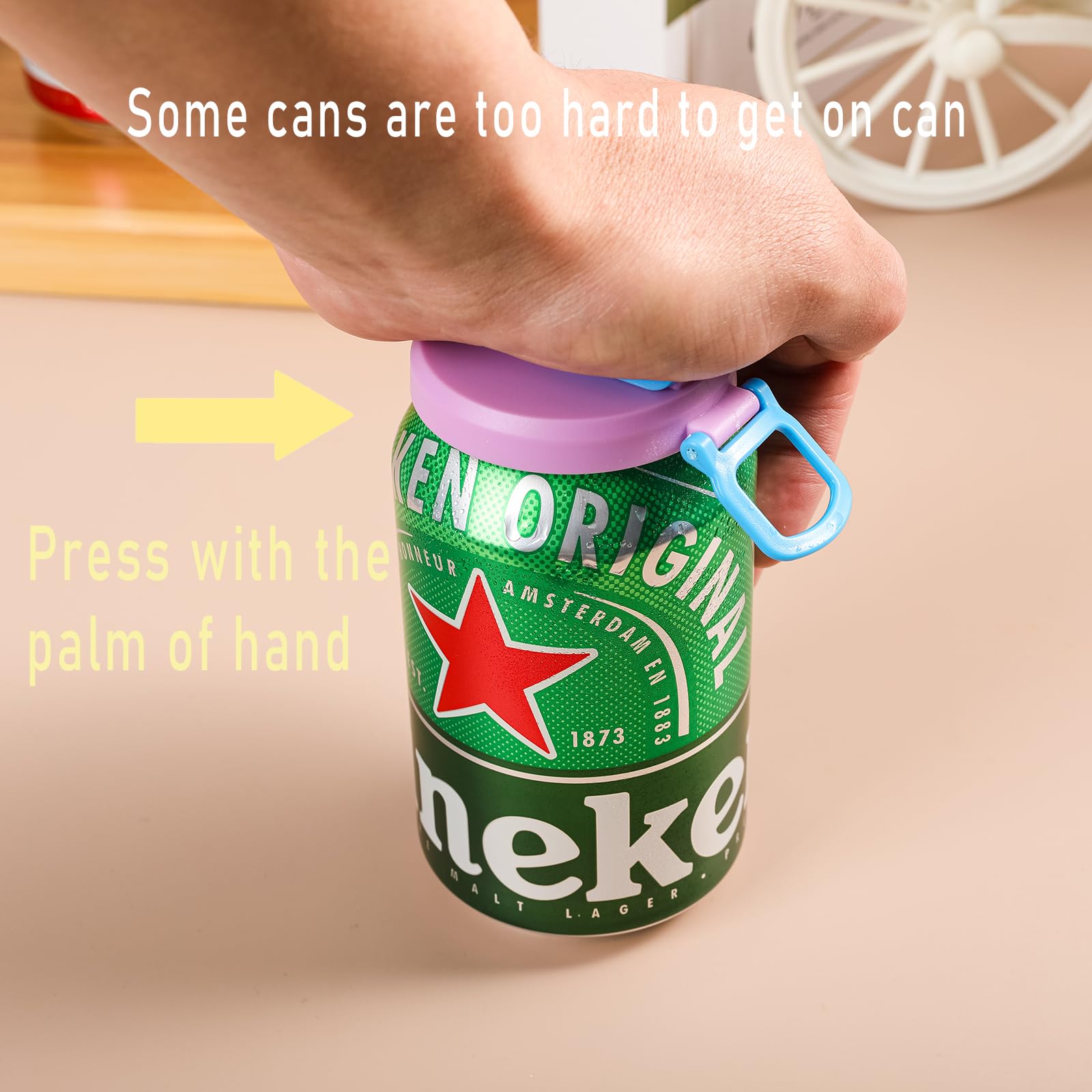 BOXOB Silikon Deckel Für Getränkedosen - 4er Set Mit Strohhalmen, Luftdicht & Wiederverwendbar