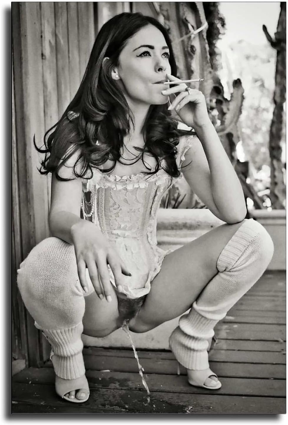 Xarkovdagi osiyolik fohishalar Ayol erkakka mushukni yalashni orgatadi.