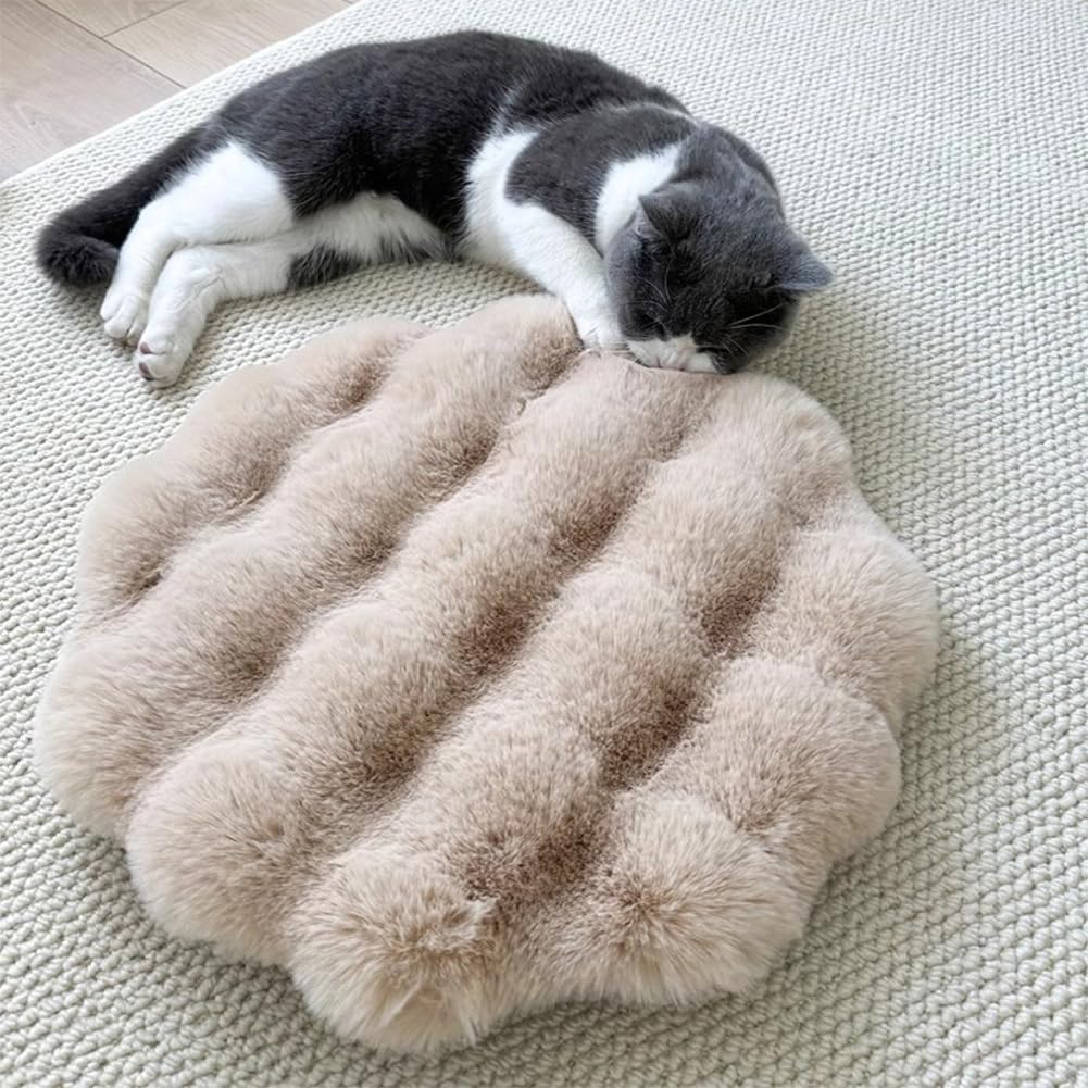 Self Warming Cat Bed Mat, Round Faux Fur Pet Cushion Pad, Non-slip Washable Thermal Blanket For Indoor Cats Kittens Puppies, 30cm Khaki 17.7in Round