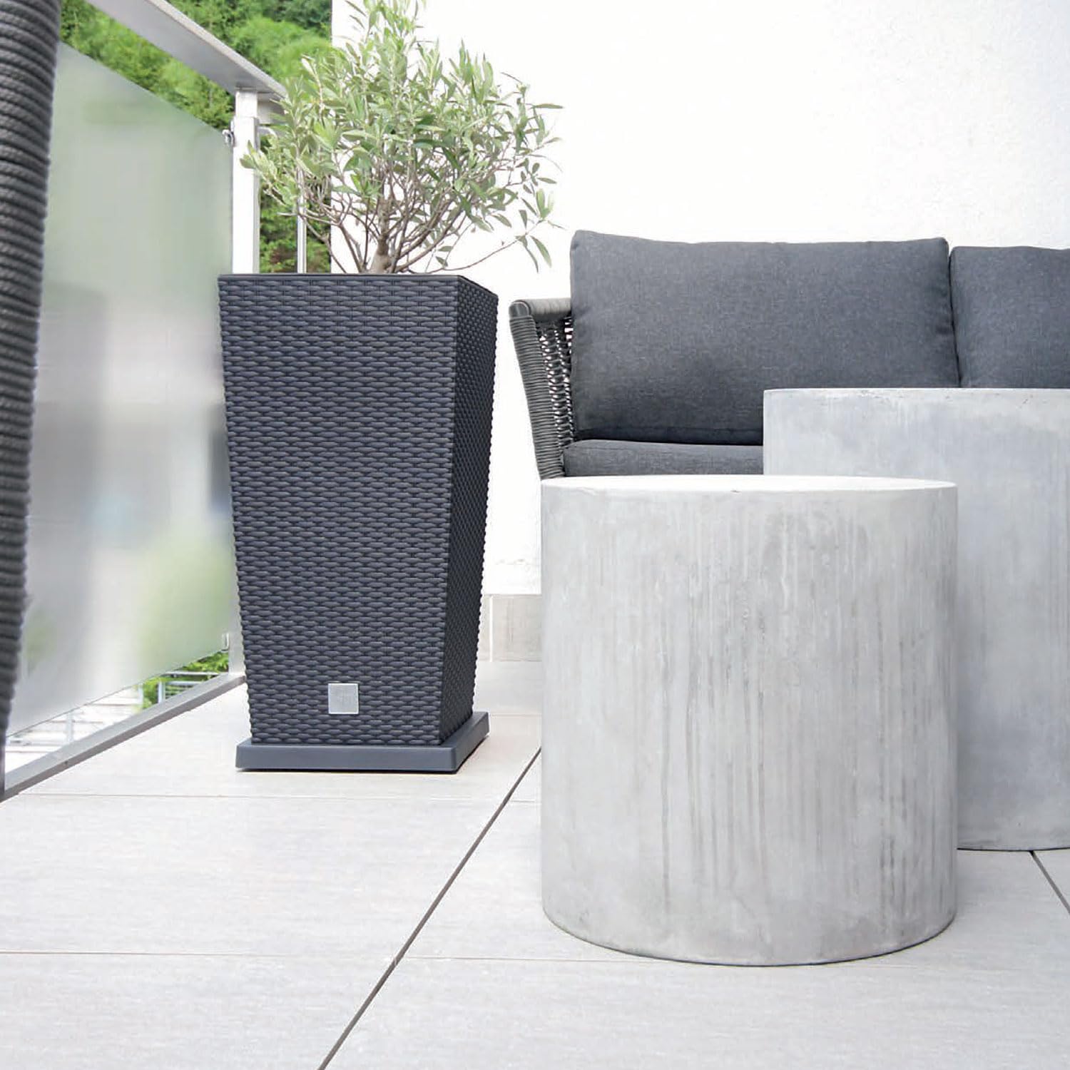 IMJ-Global Vaso Fioriera per piante Fiori DRTS Grande H61 Simil Rattan da interno esterno Quadrato Alto Nero 49 Litri 32,5x32,5x61 cm design Moderno in plastica da balcone