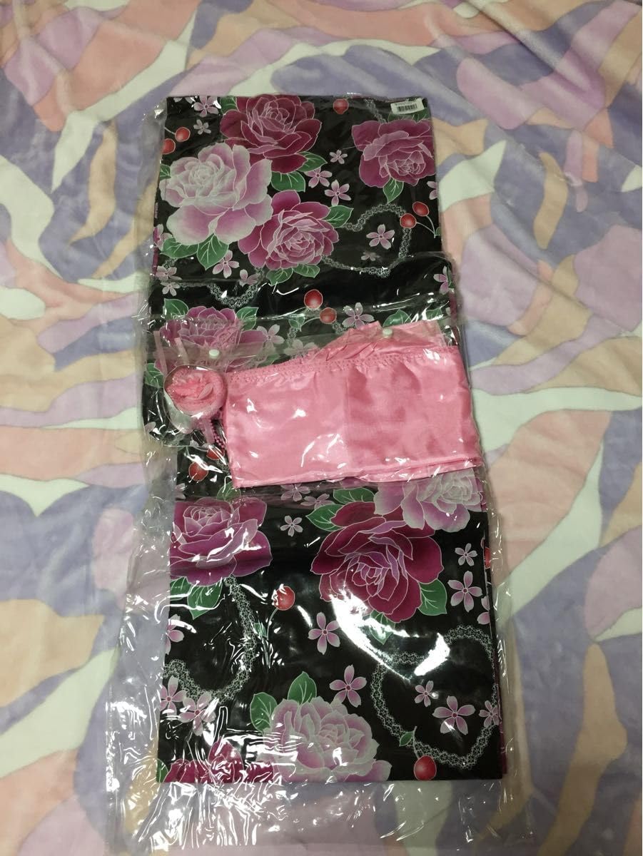 【京袋帯】　花丸文様　六通　京袋帯(正絹) H-429 京袋帯 正絹 六通 金糸 箔 唐織 丸文様 蝶 五三の桐 立て