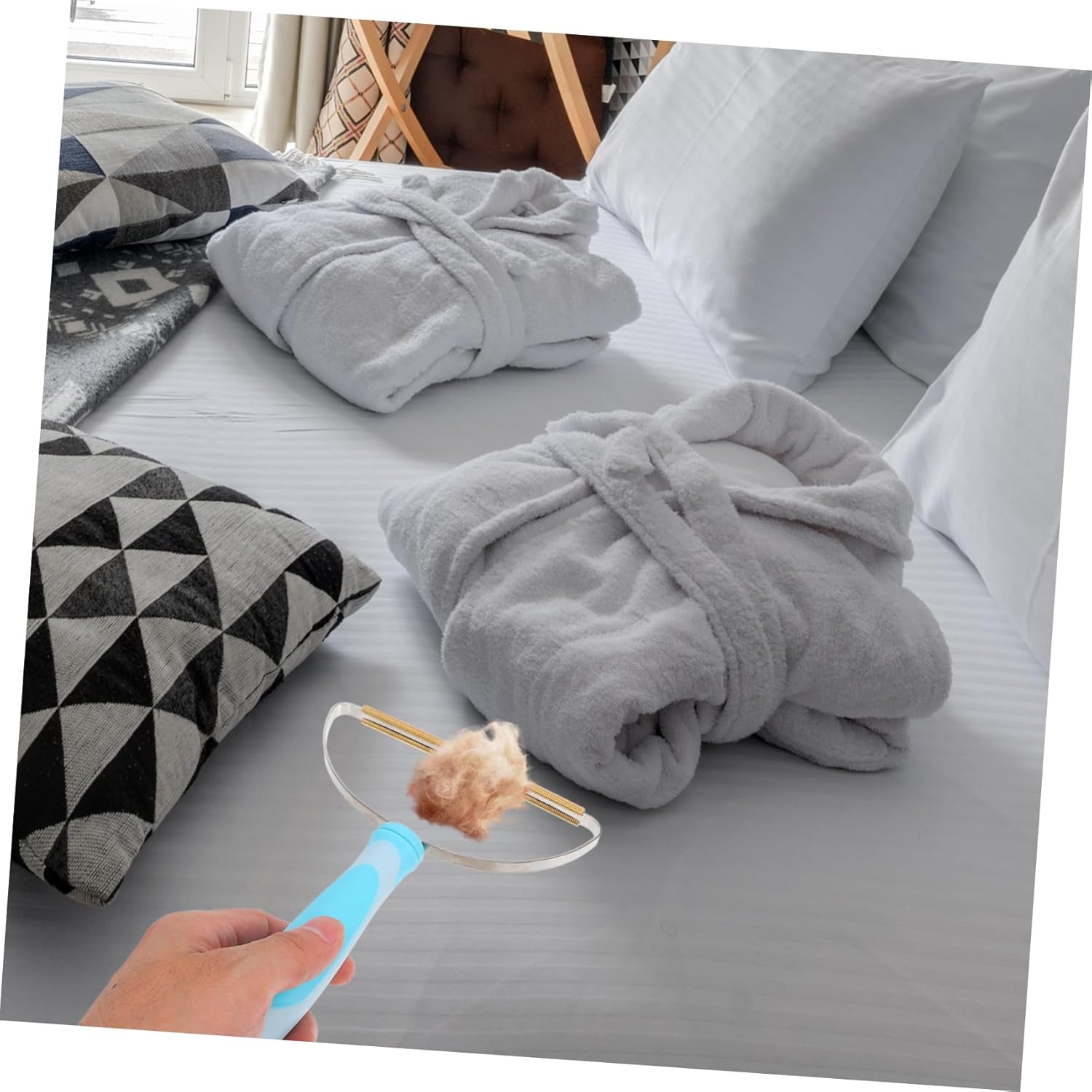 PET Hair Remover Set 3 Sizes of Handheld Grooming Tools for Dogs and Cats Effective Fur Removal Brush for Indoor Use