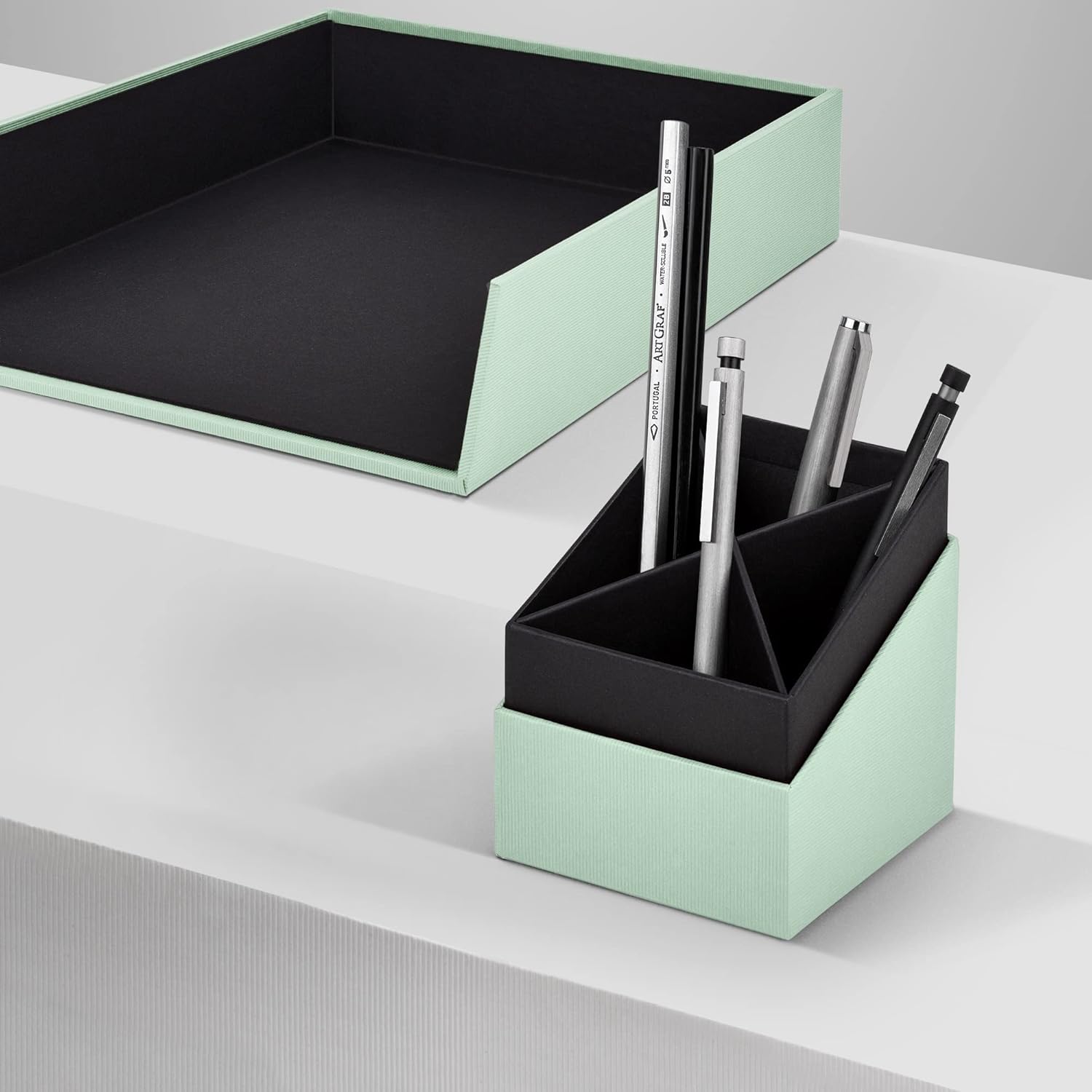 S.O.H.O. 1331452650 Pencil Box Mint