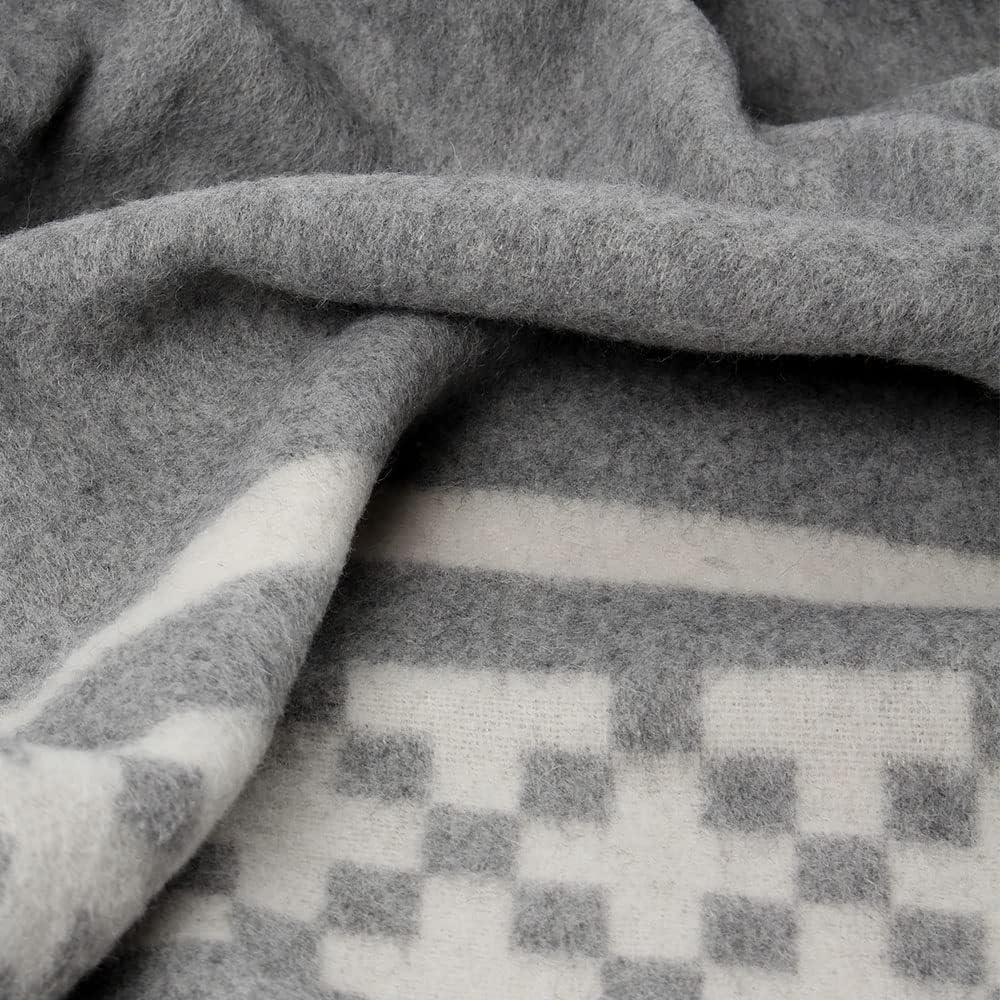 Inca Wall - Thick Alpaca Wool Blanket Heavyweight Alpaca Wool Blanket Camping Outdoors Indoors Soft Peruvian Alpaca Wool Blankets Twin Queen King Size New Ethnic Design (Soft Gray/Ivory, King) : Home & Kitchen