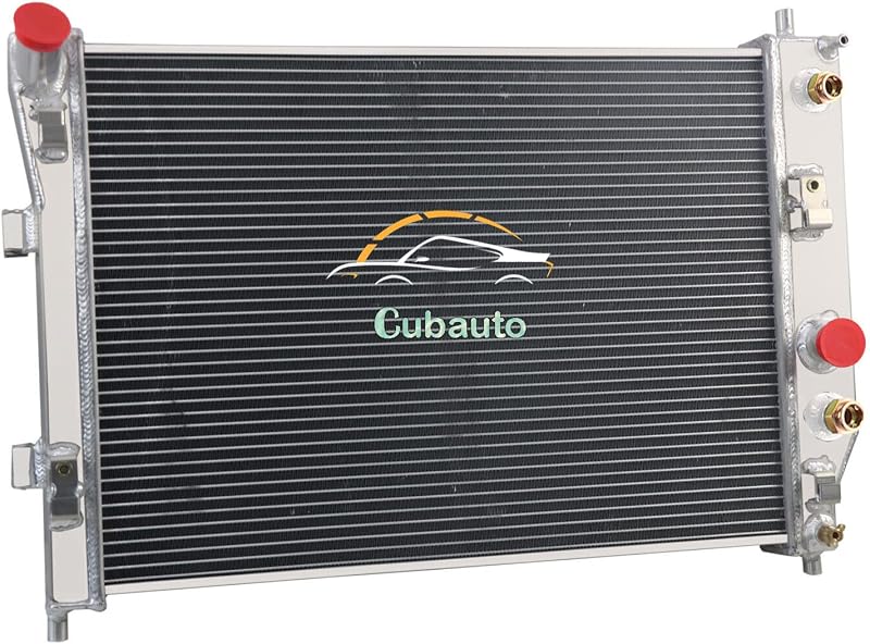 Radiador de alumínio Cubauto 3 fileiras para Chevrolet Corvette, SSR e Saab 9-7x – 1 unidade