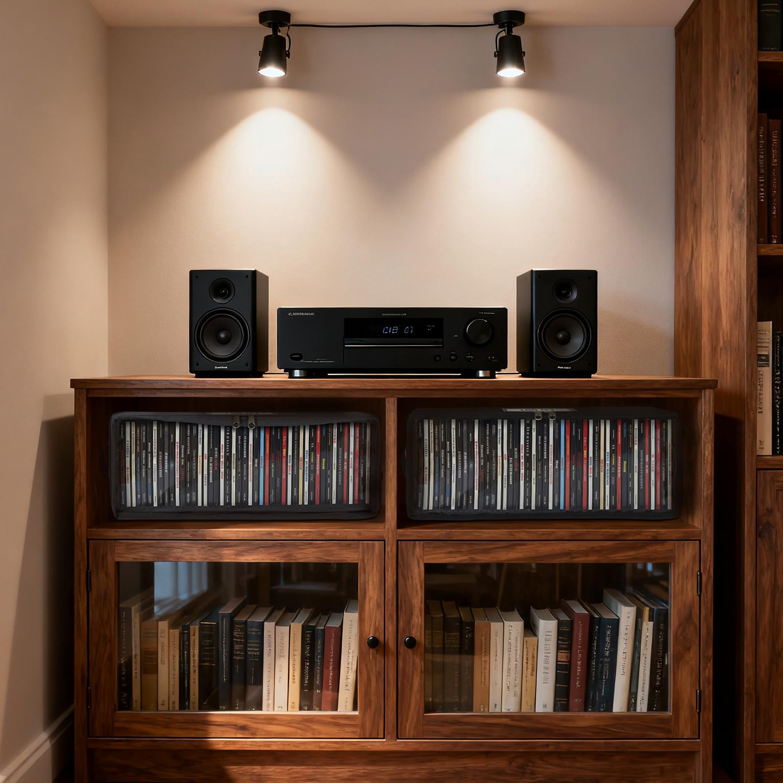 Confezione da 8 contenitori per CD in tessuto con coperchio in PVC trasparente, contiene 35 custodie standard per CD, chiusura a cerniera per protezione dalla polvere, organizer