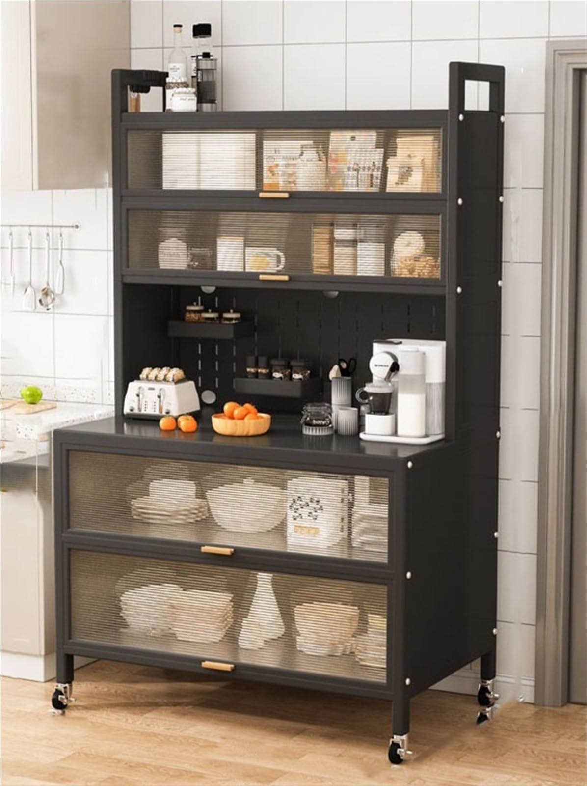 Armadietto da cucina a 6 ripiani con anta a ribalta, credenza in metallo, per microonde, caffettiere e padelle, salvaspazio, nero (80 cm)