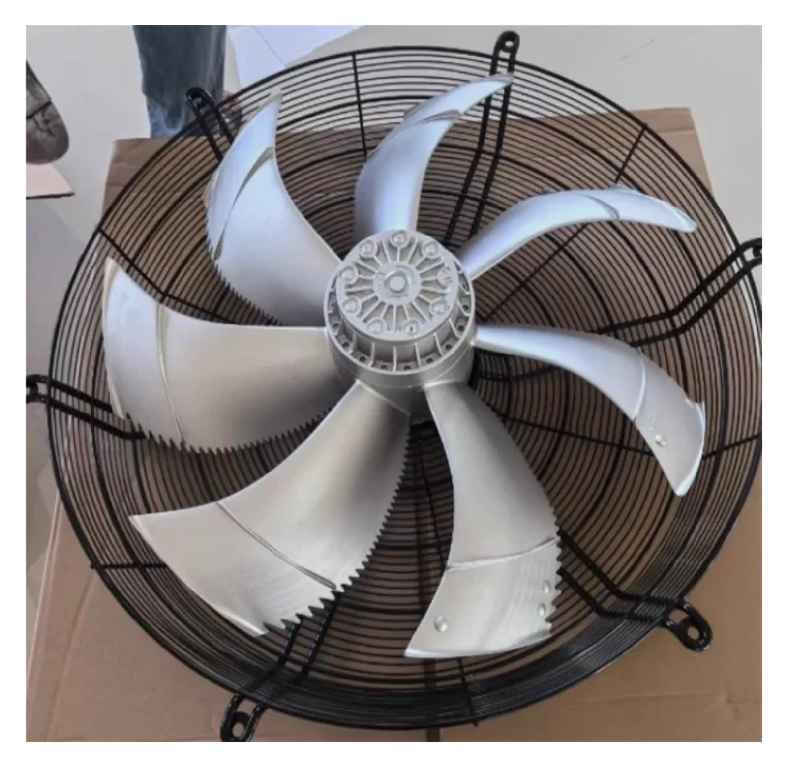 LZIKKGKI Cooling Fan FE050-VDQ.4F.V7 FE050-VDQ.4I.V7 230/400V FE050-VDS.4I.V7 FN050-VDA.41.V7P1 FN050-VDA.4I.A7P1(FE050-VDQ.4I.V7)