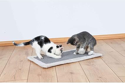 scratching mat