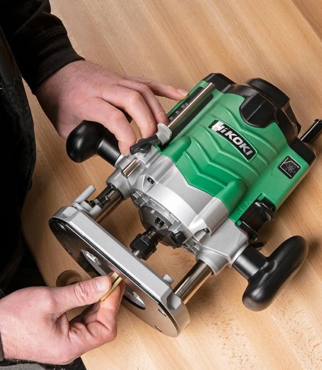 HiKOKI Router M12VEL