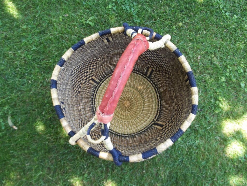 Kosz Bolga, kosz na bolga, kosz na malik z trawy stepowej, z Burkina Faso, ok. 40 cm, firmy Koszyk