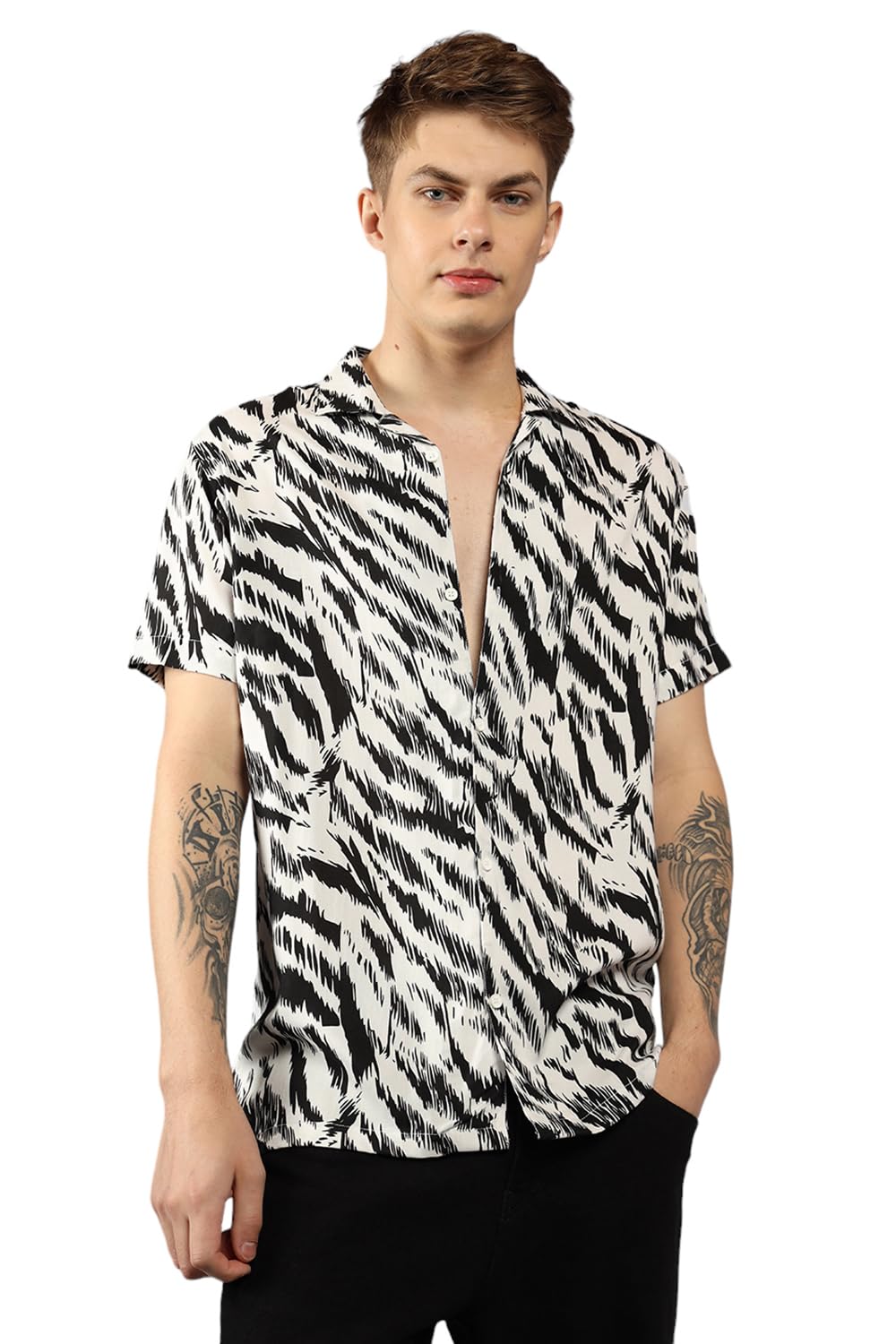 Dennis LingoMen's | Printed | Cuban Collar | Half Sleeve | Relaxed fit Casual Shirt