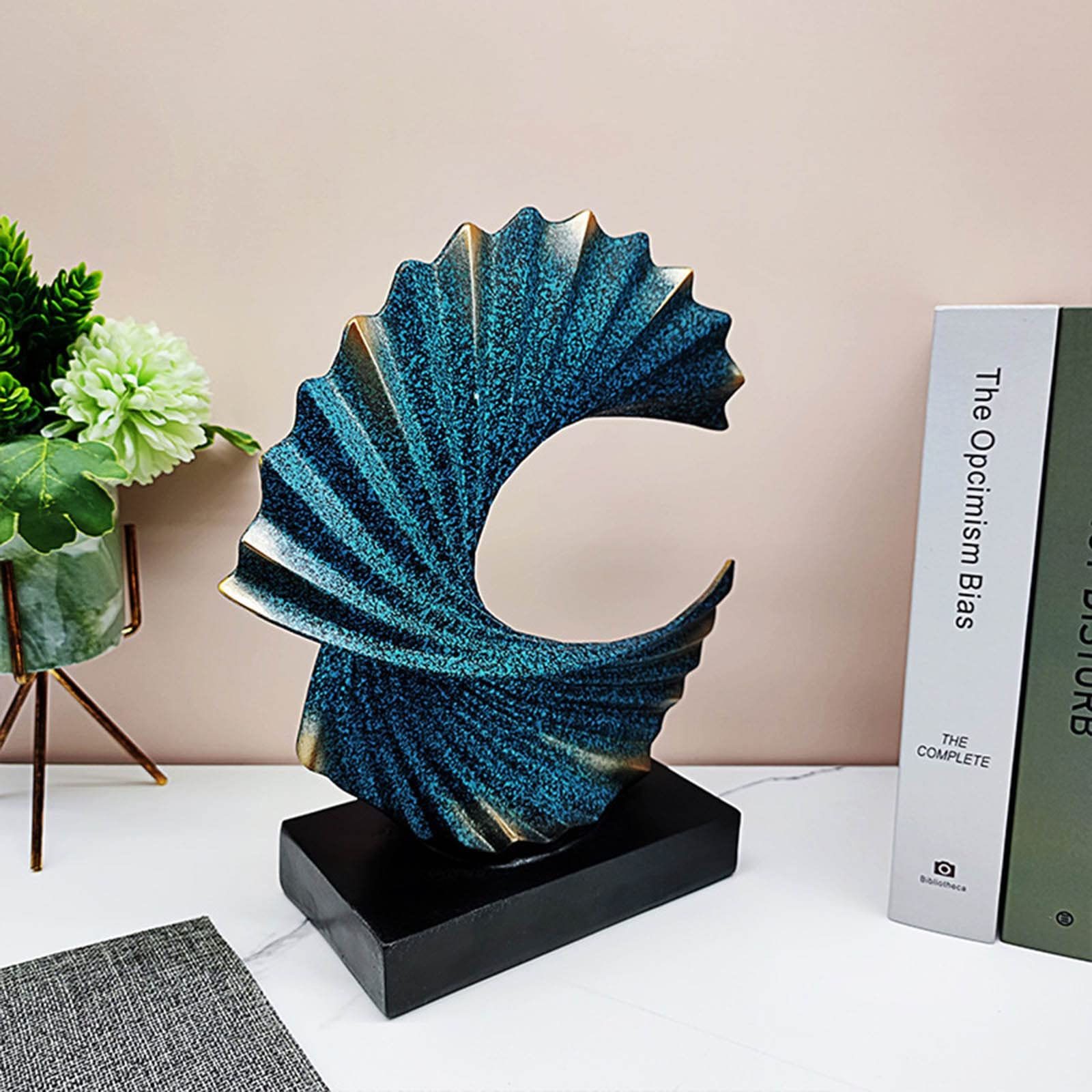 抽象的石彫刻 有機形状 螺旋模様 抽象的石彫刻 有機形状 螺旋模様 抽象的石彫刻 有機形状 螺旋模様 有機