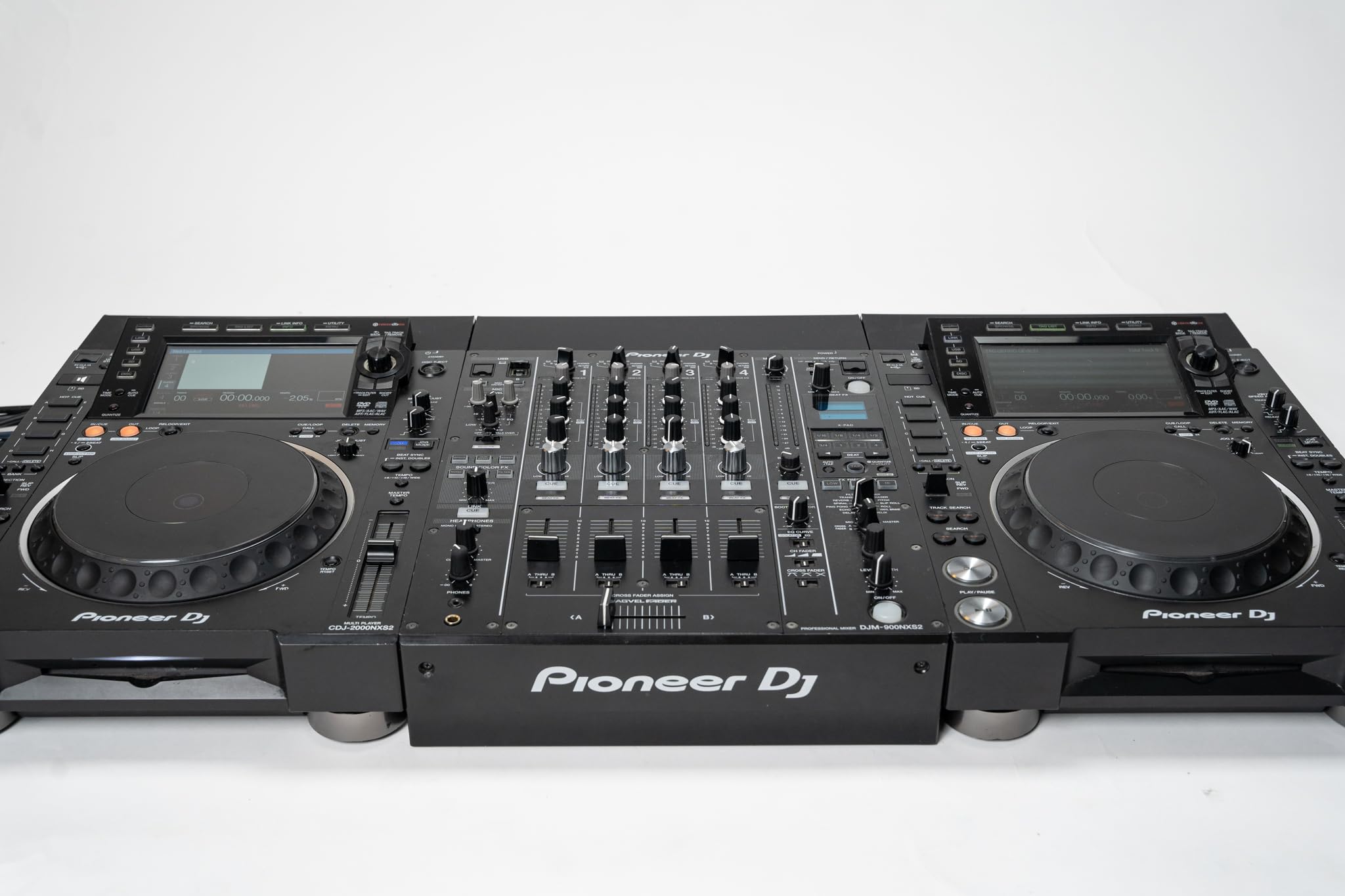 Kabelabdeckung kompatibel mit Pioneer Mischpult DJM-900 – Kabelabdeckung mit integriertem Kabelkanal, minimalistisch, hochwertig, modern, funktional, professionell