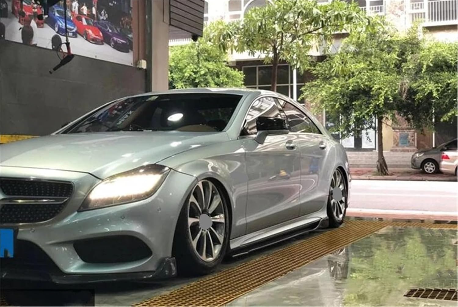 Carbon Fiber Side Body Skirts Kit Lip Trim Spoiler Compatible for Mercedes-Benz CLS W218 260 300 320 350 400 63 2012-2017 Car Accessories