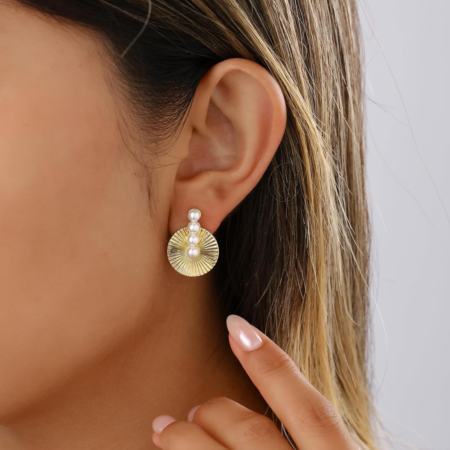 Luxury 14K Gold Plated Freshwater Pearl Stud Earrings - Hypoallergenic Four Leaf Clover Design for Women Gift Box Included - Image 2