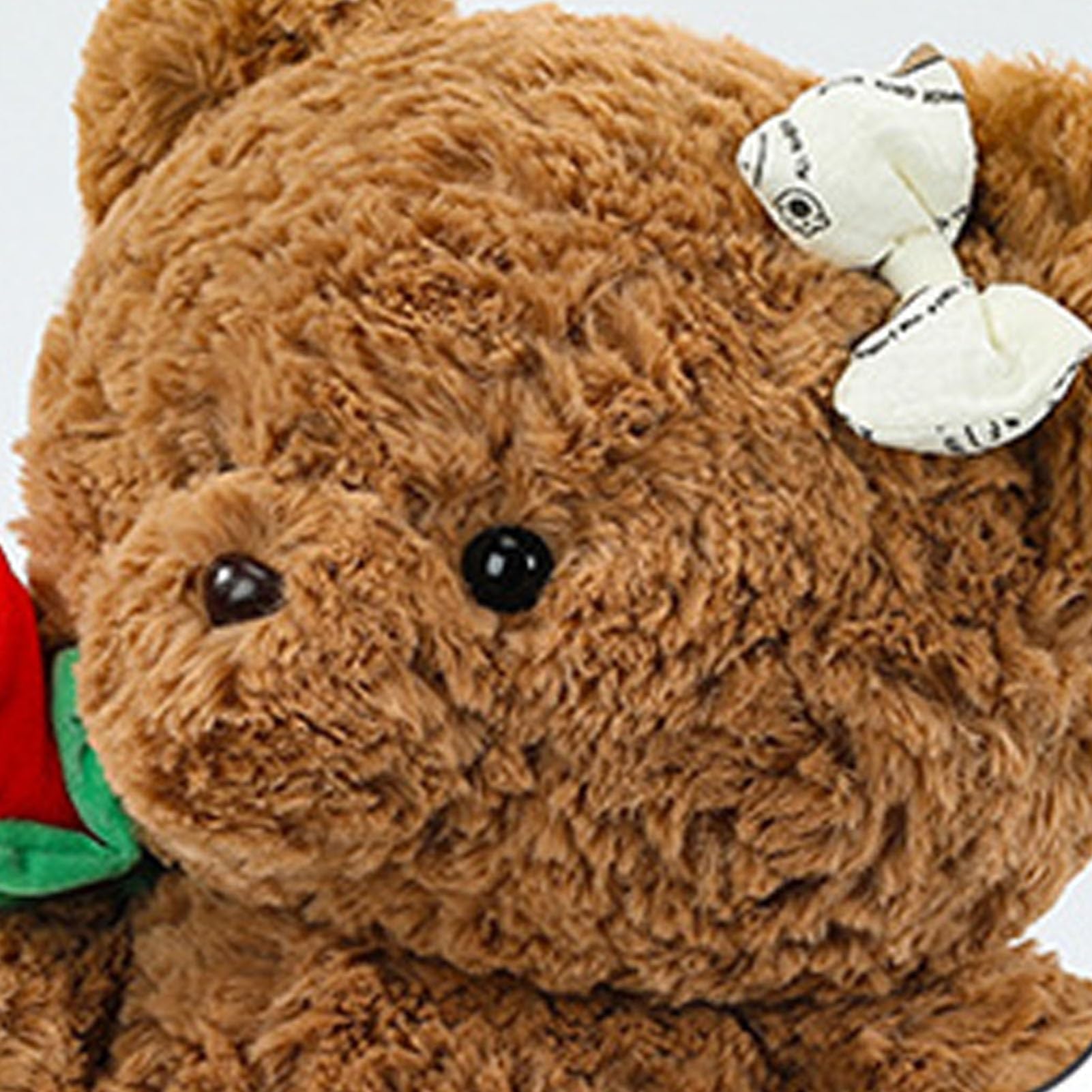 Peluche de peluche marrón rizado, sosteniendo una rosa roja con lazo y pantalones cortos de dibujos animados, regalo romántico de decoración de felpa for todos los amantes de la felpa(90cm/35in)