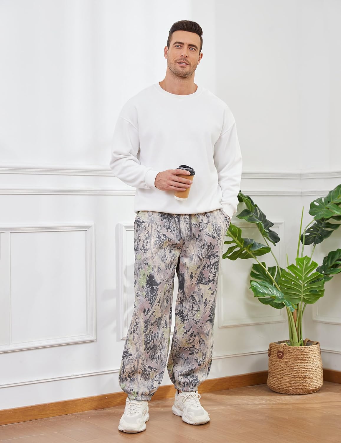 Mens Camo Sweatpants Baggy Maple Leaf Print Tapered Joggers Fleece Drawstring Waist Workout Lounge Pants with Pockets - Image 6