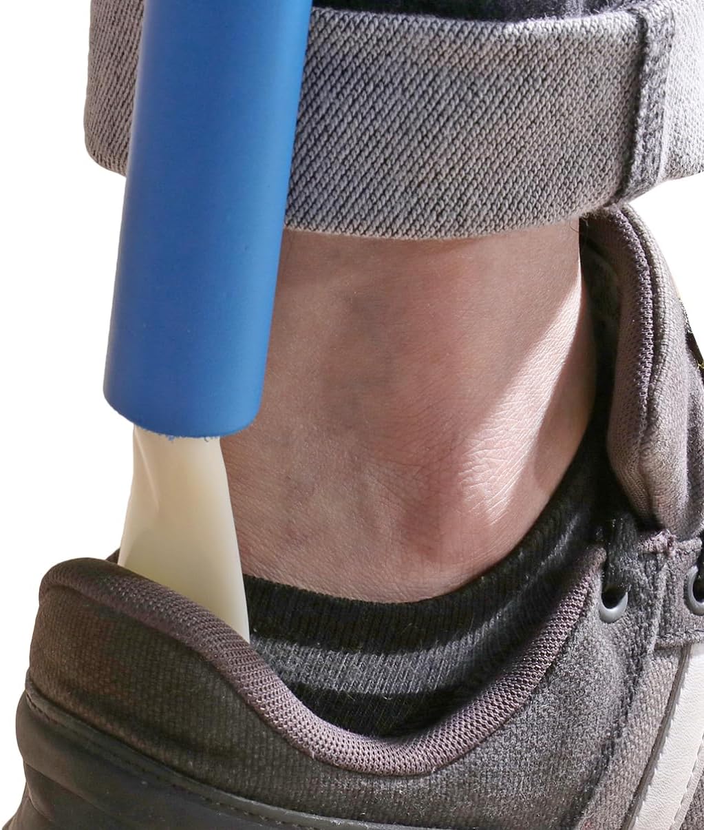 1Pc Dressing Tool Auxiliary Rod for Elderly and Patients Clothes Wearing Helper for Seniors Lightweight Design for Easy Use with Socks Coats and More