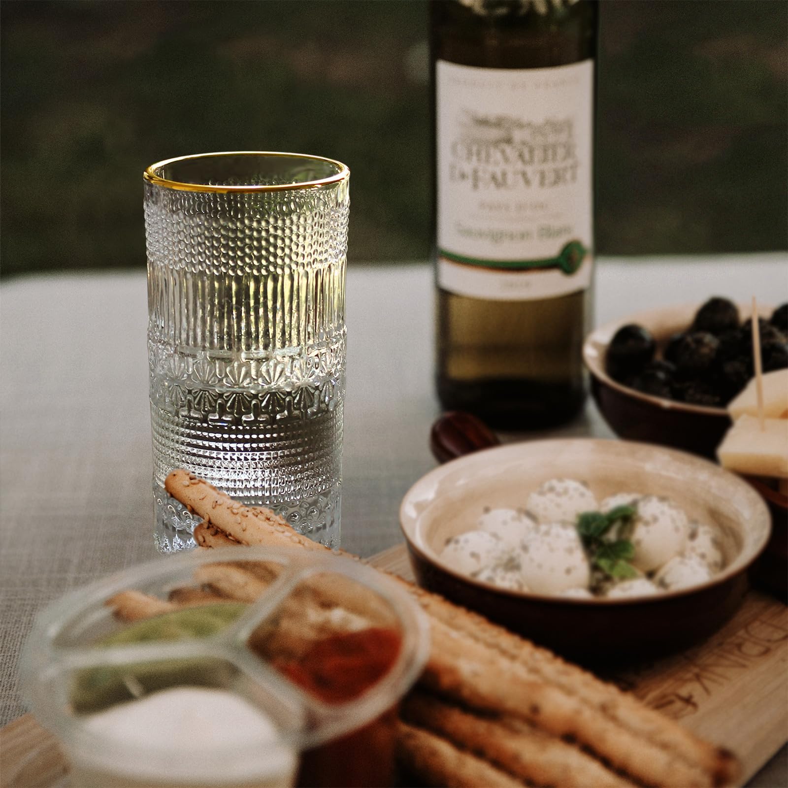 Belwodly Glassware Sets with Gold Rim, Vintage Drinking Glasses with Ribbed Hobnail Embossed Glassware, Set of 6