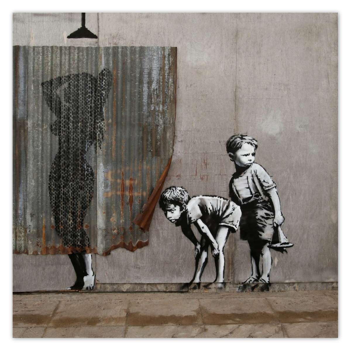 Papier peint intissé Banksy Douche Voyeur 208 x 208 cm au rendu mat premium pour salon