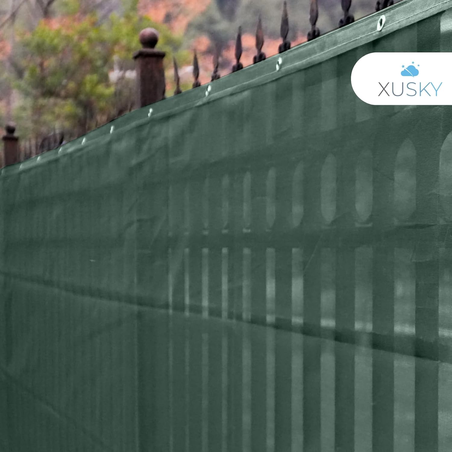 Upgraded 6ftx50ft Vinyl-Coated Privacy Screen Fence Panels for Outside - Durable Outdoor Garden Privacy Screen for Chainlink Fence - Perfect for homeowners (Green)
