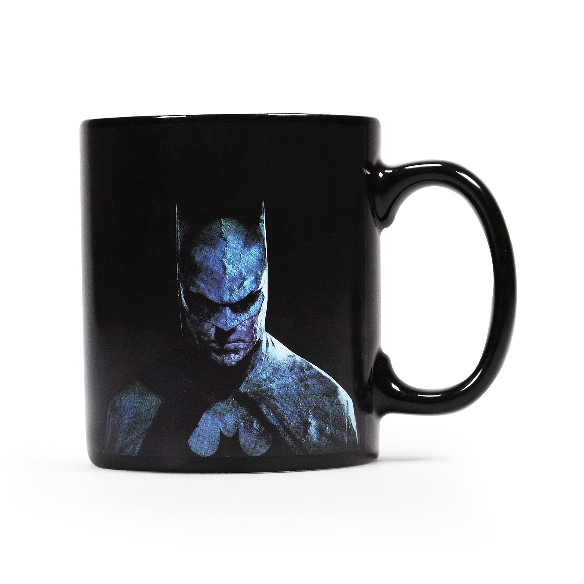 Half Moon Bay: Tazza 3D DC Comics - Batman | Tazza grande da colazione personalizzata, 13,8 x 11,5 cm, confezione regalo | Tazza colazione Batman, Licenza ufficiale 100