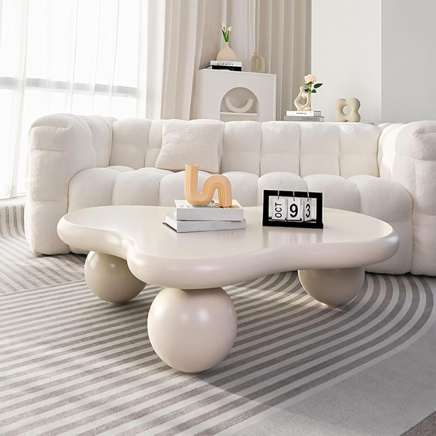 Table basse Cloud moderne salon avec 3 pieds sphériques