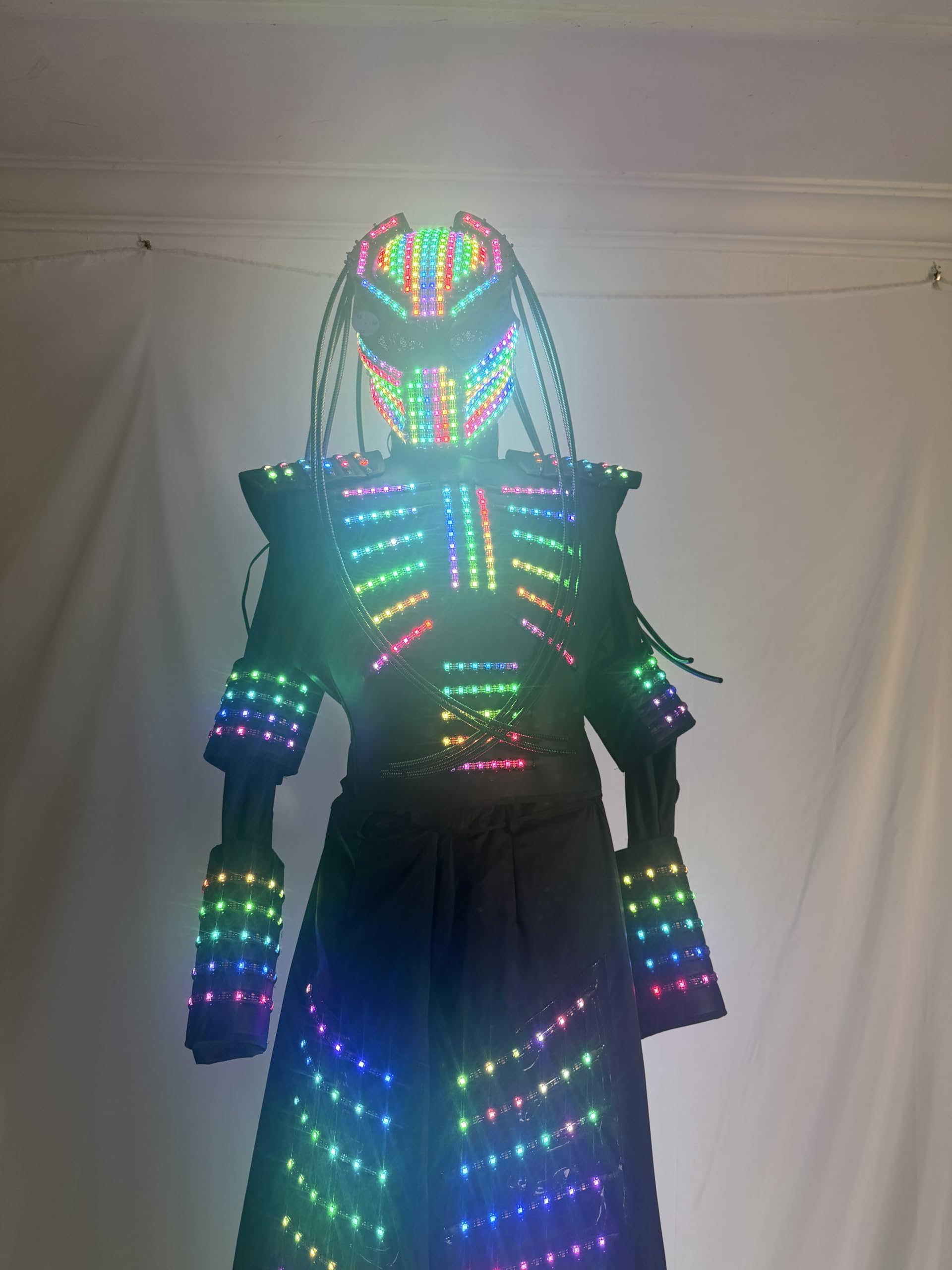 Earthradius Disfraz de Robot Caminante sobre zancos RGB, Traje de Armadura con Casco de depredador Iluminado de Cuerpo Completo para espectáculos de Escenario