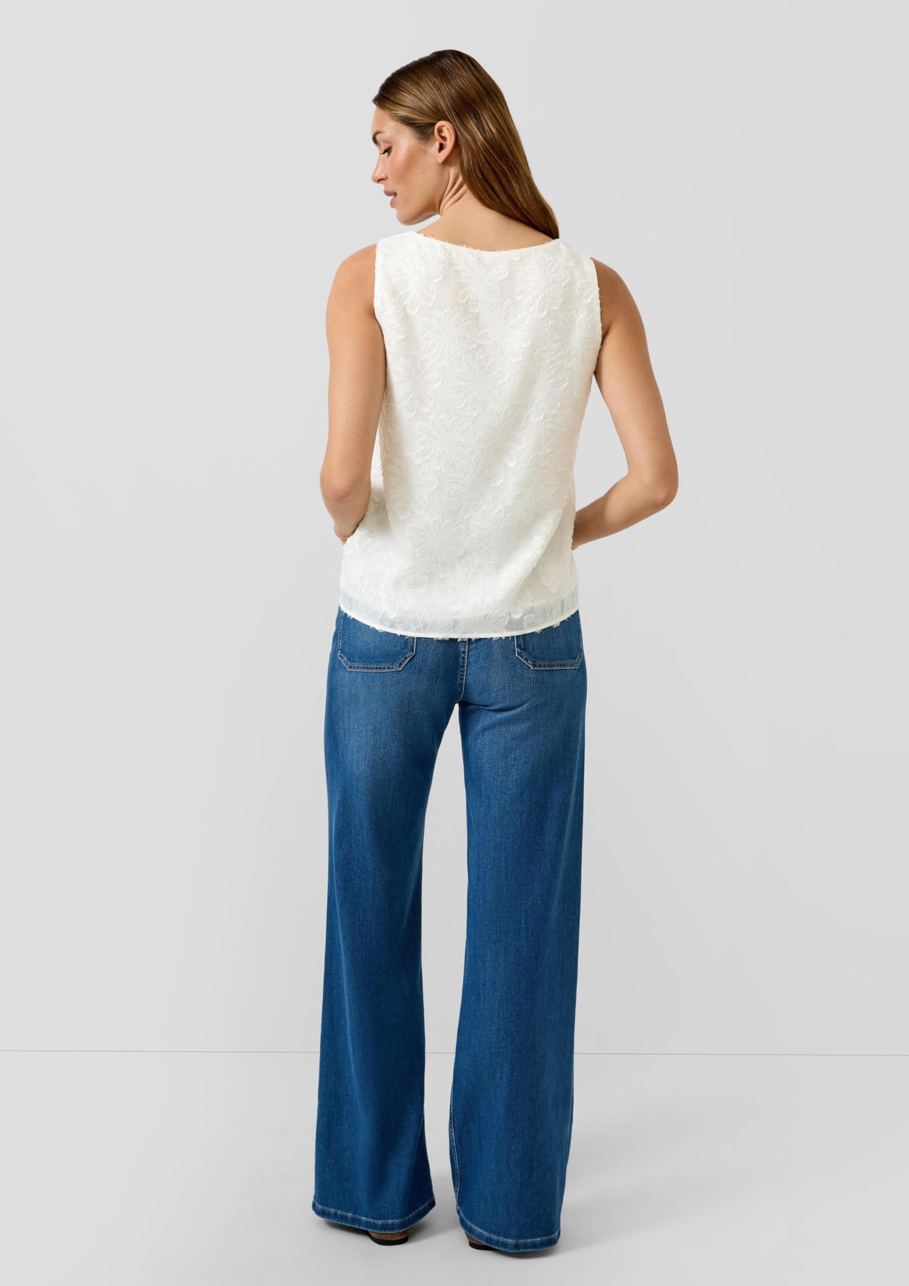 s.Oliver Damen Ärmelloses Chiffon-top mit V-Ausschnitt und Floralem Muster Blusen Top mit floralem Muster
