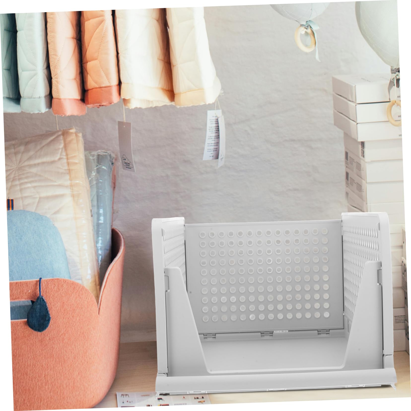 Cabilock Organisateur Tiroir Empilable et Tiroir Coulissant en ABS Blanc et Design Moderne Séparateurs Réglables Accès Facile Rangement pour Vêtements