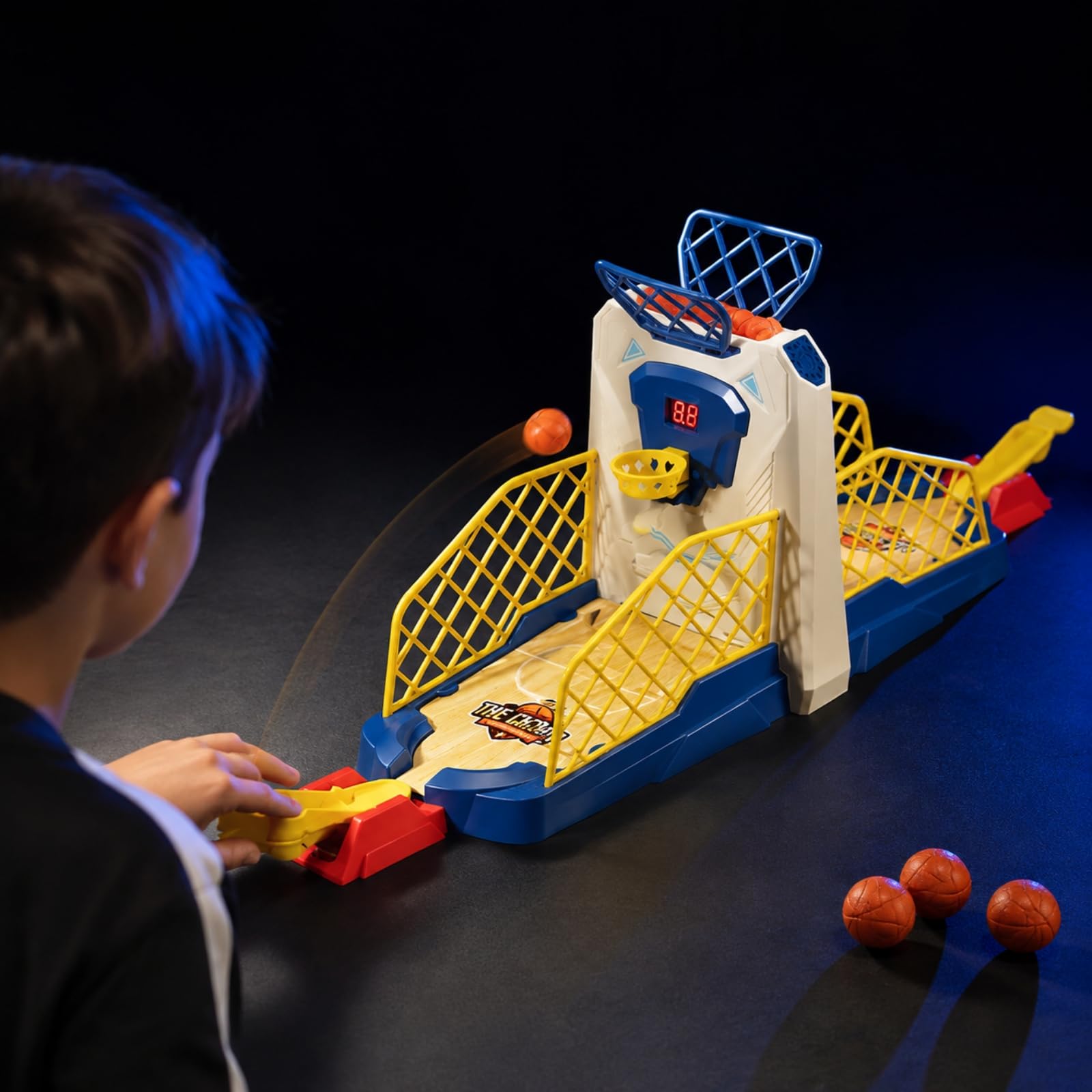 predolo Gioco di Palla da Tavolo Robusto | Resistente, Portatile, Gioco da Tavolo con Canestri e Lanciatori, per Attività Indoor, Famiglie, Coetanei , Stile A