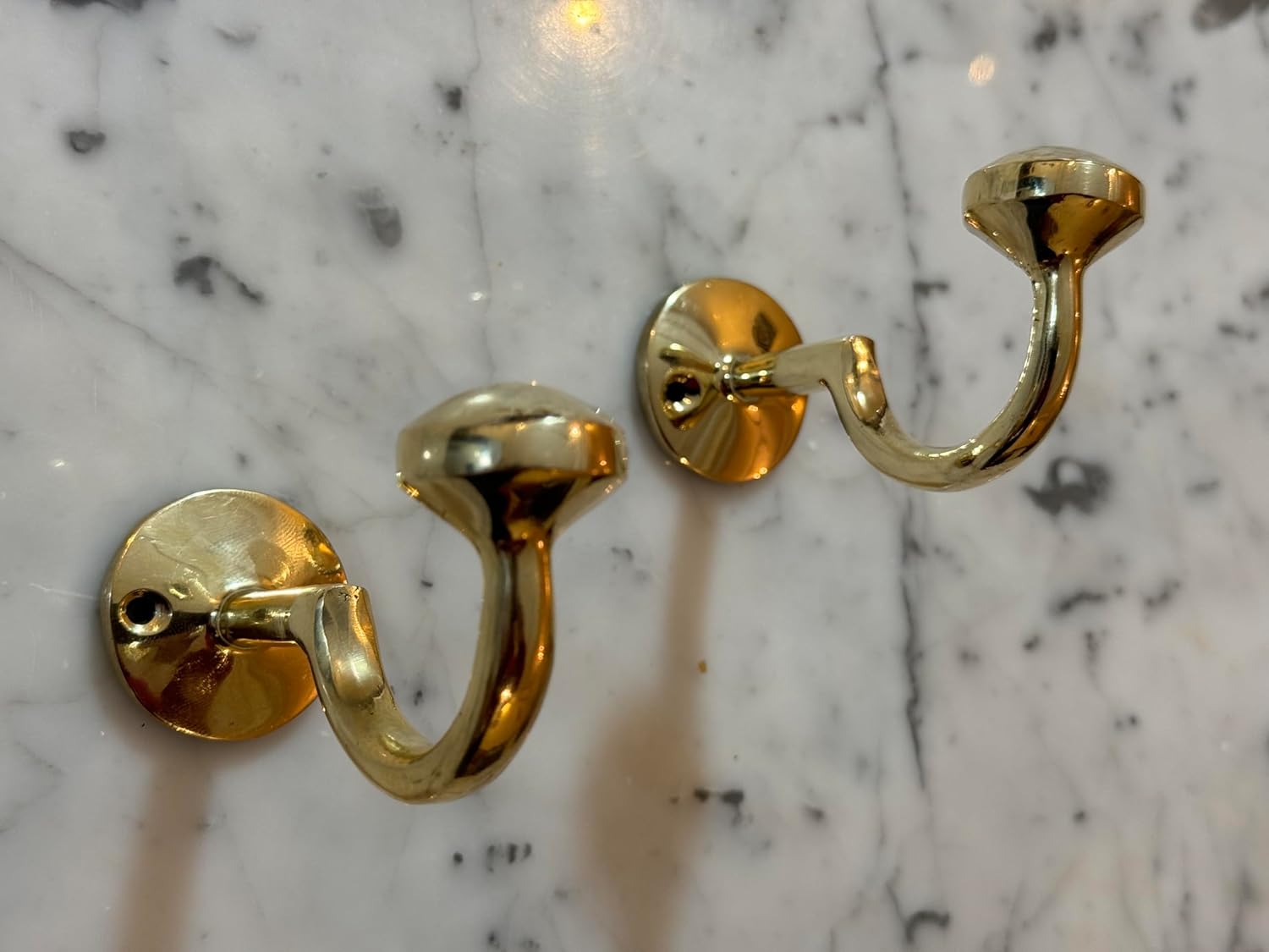 Set of 3 Unlacquered Brass Wall Hooks, Handmade Hooks for Doors and Bathrooms, Vintage Brass Coat Hanger, Antique Brass hengers for Coats, Wall Mounted Vintage Hooks for Hanging Towels & Bags