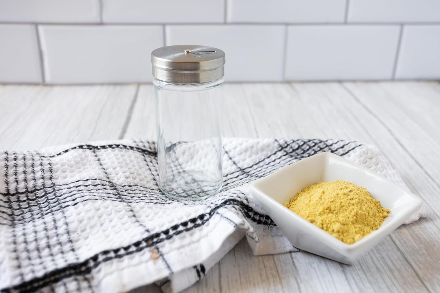 Fox Run Glass Spice Jar With Stainless Steel Shaker Lid, 4 Ounce Clear Seasoning Shaker
