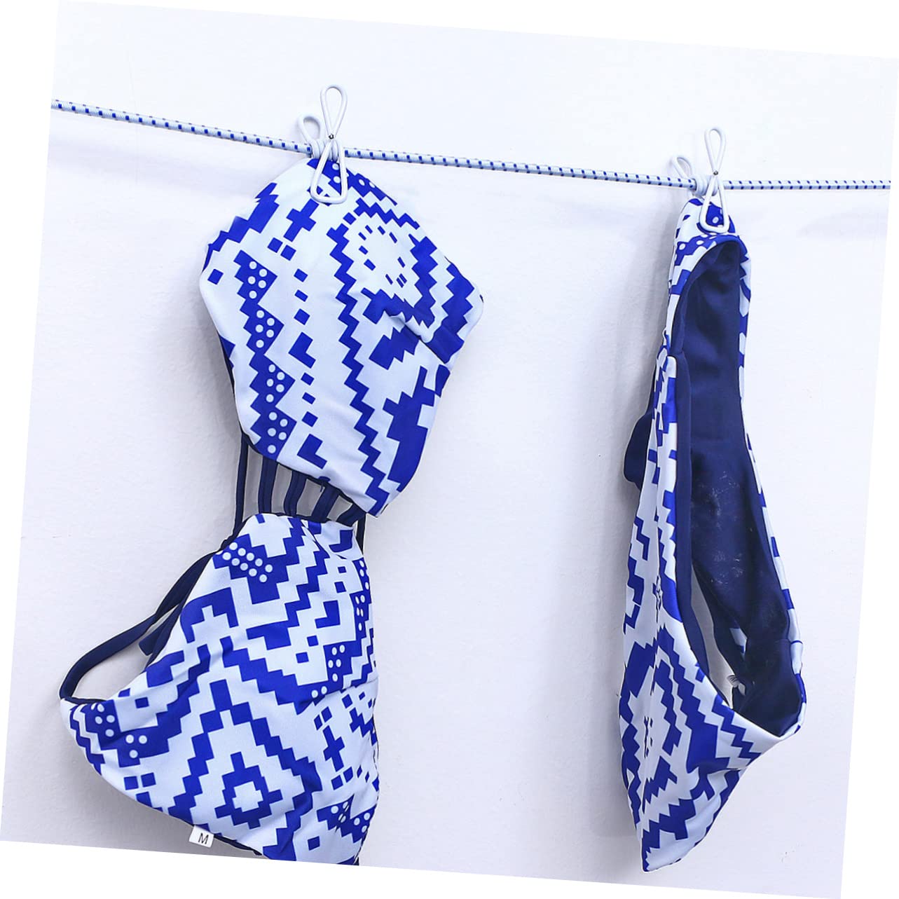 SOLUSTRE Portable Elastic Clothesline with Clips for Outdoor Camping Travel Lightweight Windproof Drying Rope for Clothes Towels Socks for Home