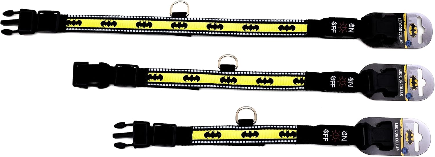 DC Comics Pet Collar, Light Up Dog Collar, Batman, Small 13 to 17.5 Inch Length
