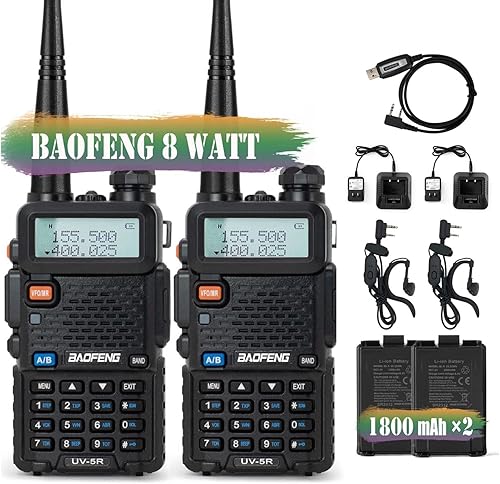 BaoFeng Radio UV-5R 8W con 2 baterías recargables, radios de mano de largo alcance (VHF y UHF) con cable de programación y auricular (paquete de 2)