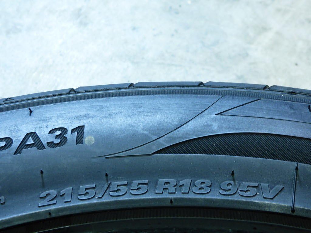 Kumho Ecsta PA31 All-Season Tire - 215/55R18 95V