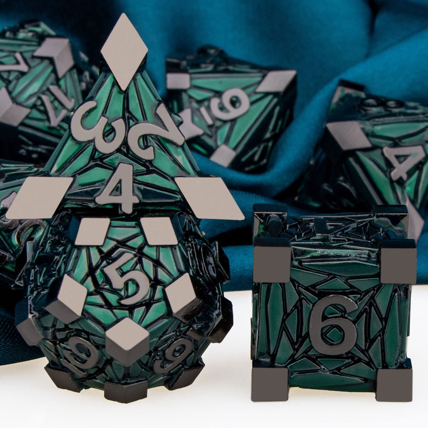 ARUOHHA DND Metal Dice Set Handmade Shards Dice with Gift Box, 7PCS Green Polyhedral Dice RPG Role Playing Game 6 Sided D and D Dice Set D20 D12 D10 D8 D6 D4